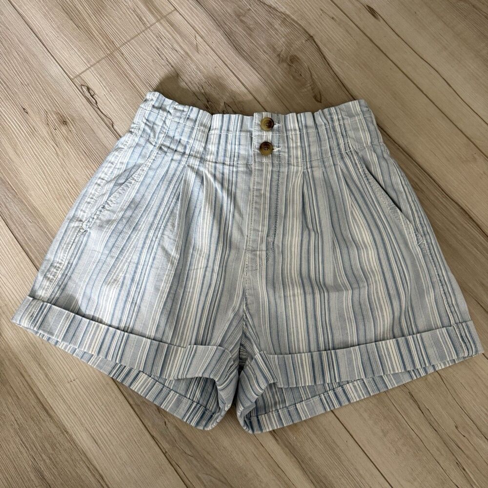 American Eagle Shorts Womens 2 Blue Striped AE Paperbag Denim Mom Stretch Casual